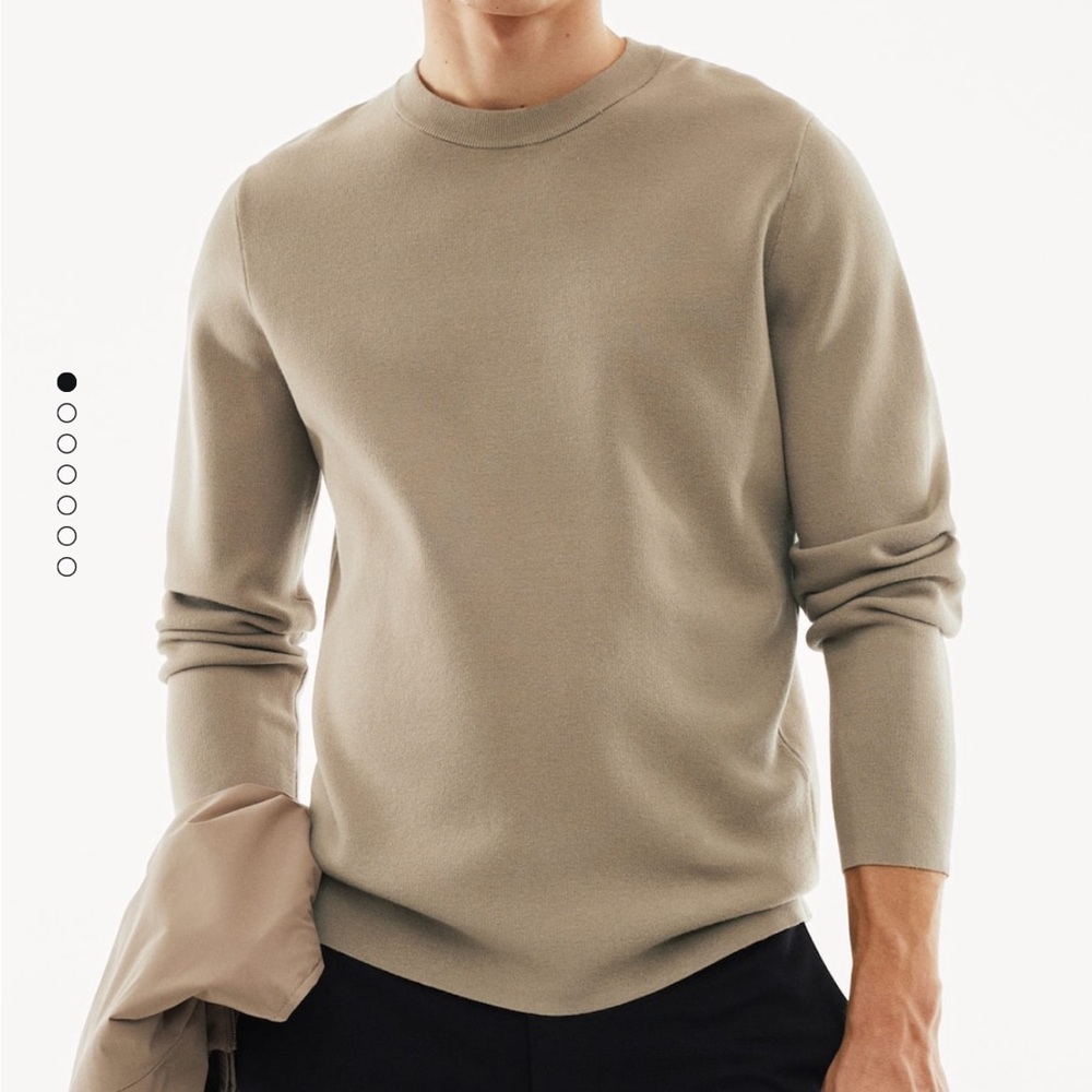 Thermoregulating fine-knit sweater